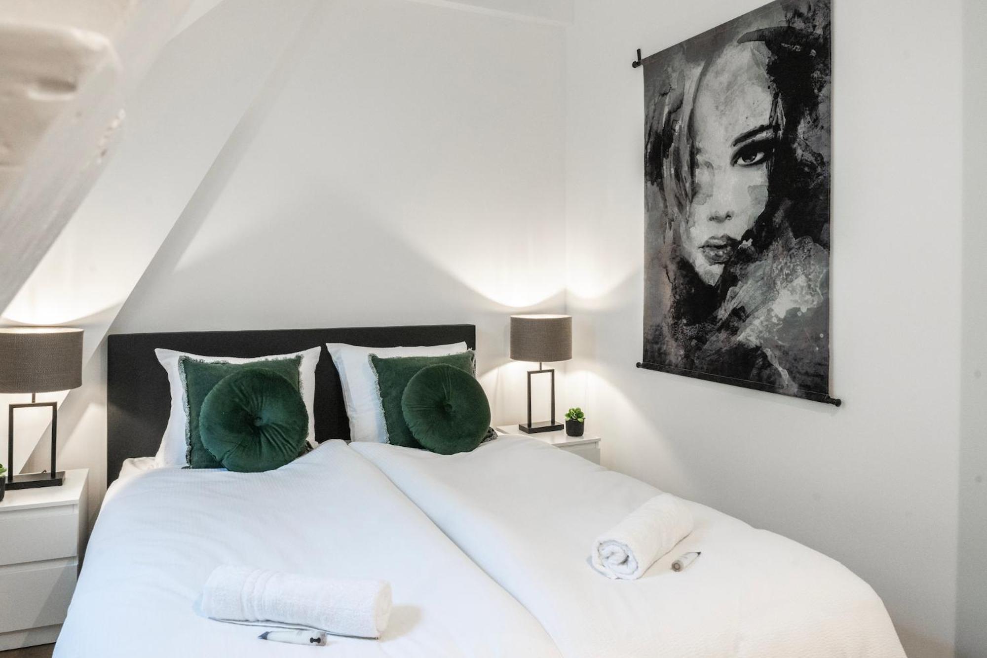 6-Bed Aircon House Diaz 60M2, Many Bedrooms Tilburg Exterior foto